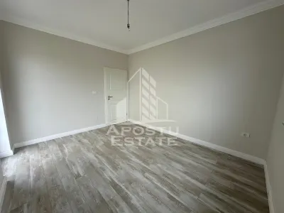 Apartament cu 2 camere si curte bucatarie separata in Giroc la asfalt - foto 12