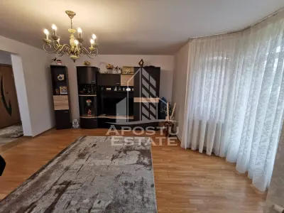 Casa individuala cu 4 camere,garaj si teren generos,Sanmihaiul German - foto 4