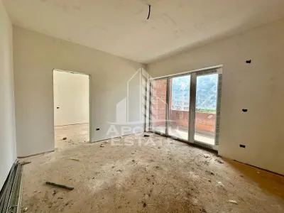 Apartament cu 2 camere, etaj 1, bucatarie semideschisa, Giroc - foto 2