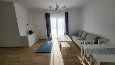 Apartament nou,mobilat si utilat,2 camere+curte 20mp,Torontalului - foto 3