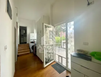 Casa cu 2 apartamente – zona Piata Catedralei - foto 16