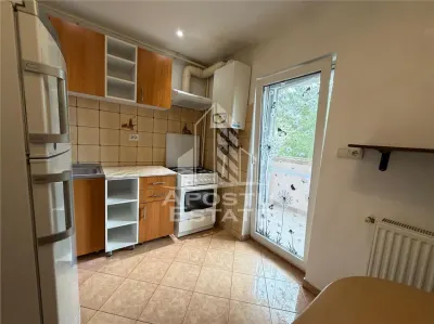 Apartament de vanzare cu 3 cam, centrala proprie,zona Lunei, Timisoara - foto 5