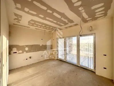 Apartamente de vanzare cu 4 camere si curte,  Torontalului Timisoara - foto 9