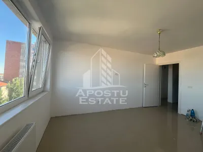 Apartament cu 2 camere, decomandat, renovat, zona Dambovita - Timisoara