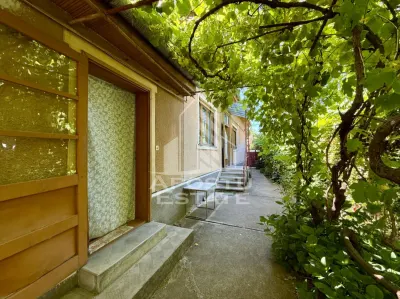 Casa individuala de vanzare, teren 332mp, zona Lunei Timisoara - foto 1