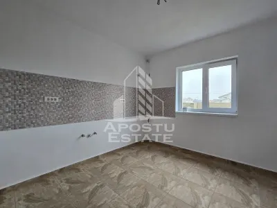 Duplex complet decomandat, cu 4 camere si 2 bai, langa Bucovat - Bucovat (Remetea Mare)