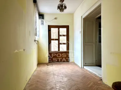 Casa Individuala de vanzare situata in localitatea Utvin - foto 6