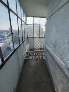 Apartament cu 3 camere, 2 bai,2 balcoane, etaj intermediar,Iuliu Maniu - foto 9