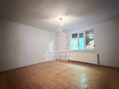 Casa individuala de vanzare pe parter Fratelia-Girocului - foto 1
