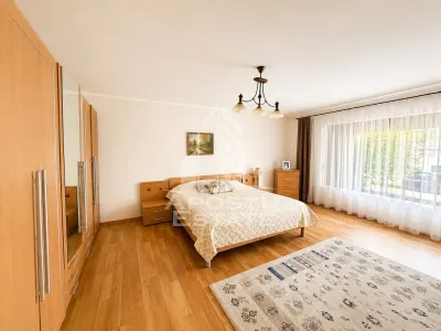 Casa individuala cu gradina si terasa, 6 camere, zona Mehala - foto 8