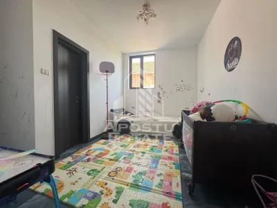 Casa Moderna, 9 camere in zona Parneava - foto 12