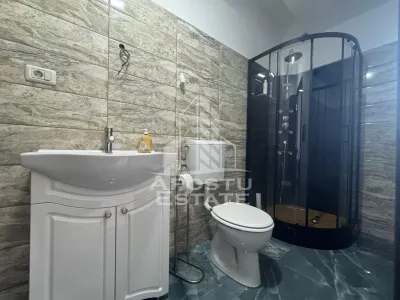 Casa Moderna, 9 camere in zona Parneava - foto 13