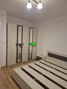 Apartament de inchiriat 3 camere renovat Sibiu Strand - foto 3