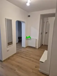 Apartament de inchiriat 3 camere renovat Sibiu Strand - foto 4
