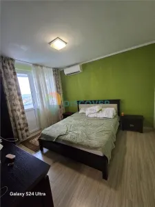 Podu Ros, 2 camere decomandate, 60 mp, etaj intermediar, bloc fara risc - Iasi