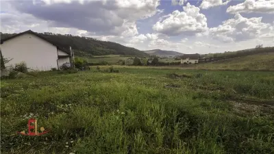 Teren 572 mp,utilitati la drum, intravilan, Voiniceni - foto 2