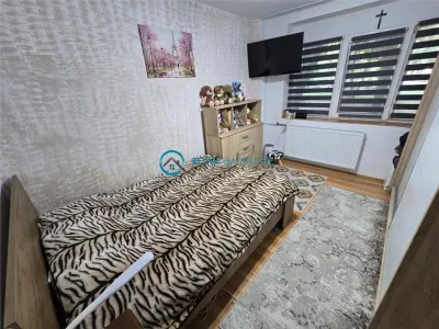Royal Imobiliare - Vanzare apartament 3 camere zona Nord - foto 6
