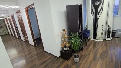 CENTRU DE ÎNFRUMUSEȚARE DE VÂNZARE ÎN SUCEAVA | 394 MP | 1378500 Euro | 3500 Euro MP | 7 PARCĂRI | 500 KVA| COMISION 0 - foto 13
