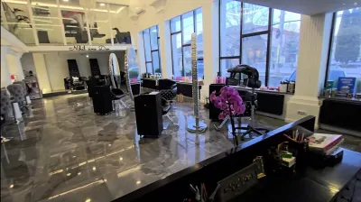 CENTRU DE ÎNFRUMUSEȚARE DE VÂNZARE ÎN SUCEAVA | 394 MP | 1378500 Euro | 3500 Euro MP | 7 PARCĂRI | 500 KVA| COMISION 0 - foto 23