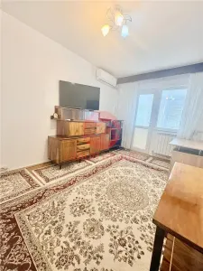 Apartament 2 Camere Semidecomandat Zona Ciresica - foto 2