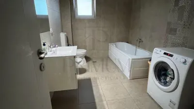 APARTAMENT SPATIOS - 4 CAMERE -ZONA EXCELENTA - foto 6