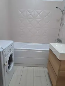 Studio modern de închiriat – Tătărași | Bloc nou | 350 €/lună - foto 7