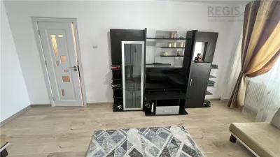Inchiriere 3 camere decomandat Racadau, etaj intermediar - foto 3