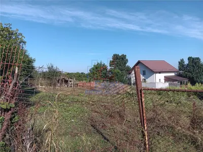 OCAZIE! Str Podisului  TEREN 550mp  intravilan utilitati aproape lot de casa - foto 8