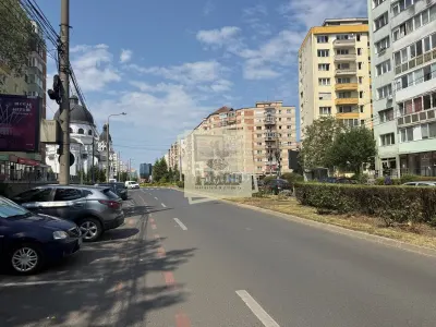 Apartament spatios cu 4 camere si 2 bai direct pe Bulevardul Mihai Viteazu - foto 8
