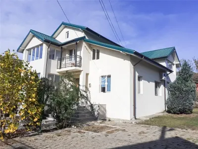 Vila  de vanzare  Valea Lupului, - foto 6