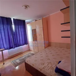 Apartament 3 camere decomandat Alexandru Cel Bun - foto 3