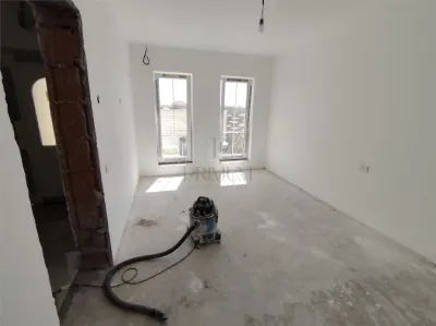 Duplex pe plan - doua bai - foto 7