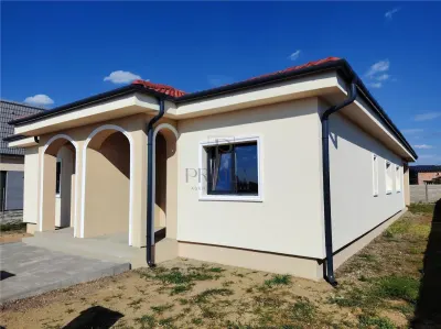 Duplex toate utilitatile - personalizare interioara - foto 1