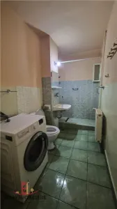 Apartament 2 camere, etaj 1, pe Bld. 1848 , decomandat, cu lift. - foto 2