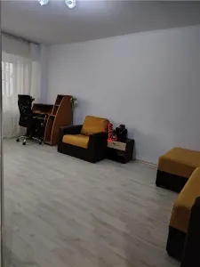 Garsoniera zona Rond Baba Novac - Bucuresti