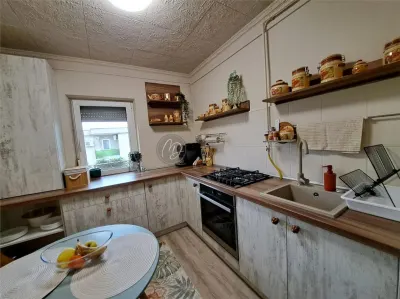 MDI Apartament central Salonta - foto 2