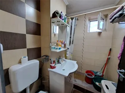 MDI apartament central cu panorama la Salonta - foto 11