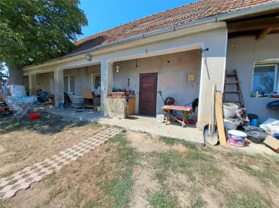 MDI casa cu dublu front stradal la Saniob - foto 9