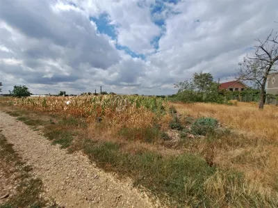 MDI teren intravilan str. Cantaretului - foto 5