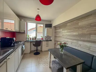 Apartament 3 camere, Imobil Nou, Andrei Muresanu + Garaj si Boxa - foto 3