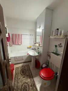 Apartament 3 camere decomandat | 85 mp | Complet renovat | Mobilat si utilat | Zona Centrala - foto 12