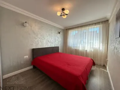 Apartament 4 Camere de Vanzare in Focsani | Ultracentral | 120 mp | Complet Renovat | Mobilat Premium - foto 12