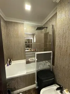 Apartament 4 Camere de Vanzare in Focsani | Ultracentral | 120 mp | Complet Renovat | Mobilat Premium - foto 18
