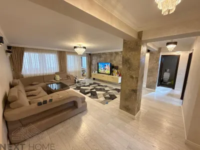 Apartament 4 Camere de Vanzare in Focsani | Ultracentral | 120 mp | Complet Renovat | Mobilat Premium - foto 5