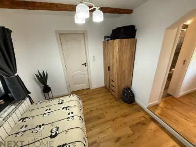 Casa Renovata de Vanzare in Paulesti, Vrancea | 4 Camere | Teren 2.400 mp | Complet Mobilata - foto 12