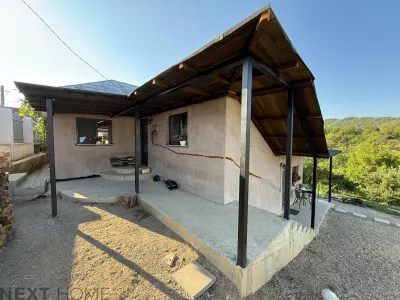 Casa Renovata de Vanzare in Paulesti, Vrancea | 4 Camere | Teren 2.400 mp | Complet Mobilata - foto 5