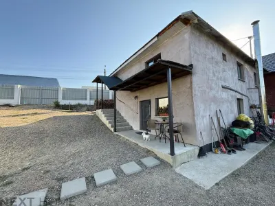 Casa Renovata de Vanzare in Paulesti, Vrancea | 4 Camere | Teren 2.400 mp | Complet Mobilata - foto 6