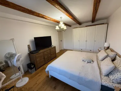 Casa Renovata de Vanzare in Paulesti, Vrancea | 4 Camere | Teren 2.400 mp | Complet Mobilata - foto 8