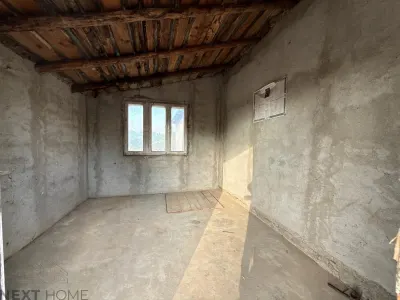 Casa de vanzare in Vulturu | Teren 2.000 mp | Curte generoasa | Ideala pentru locuit sau investitie - foto 14
