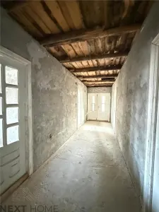 Casa de vanzare in Vulturu | Teren 2.000 mp | Curte generoasa | Ideala pentru locuit sau investitie - foto 4